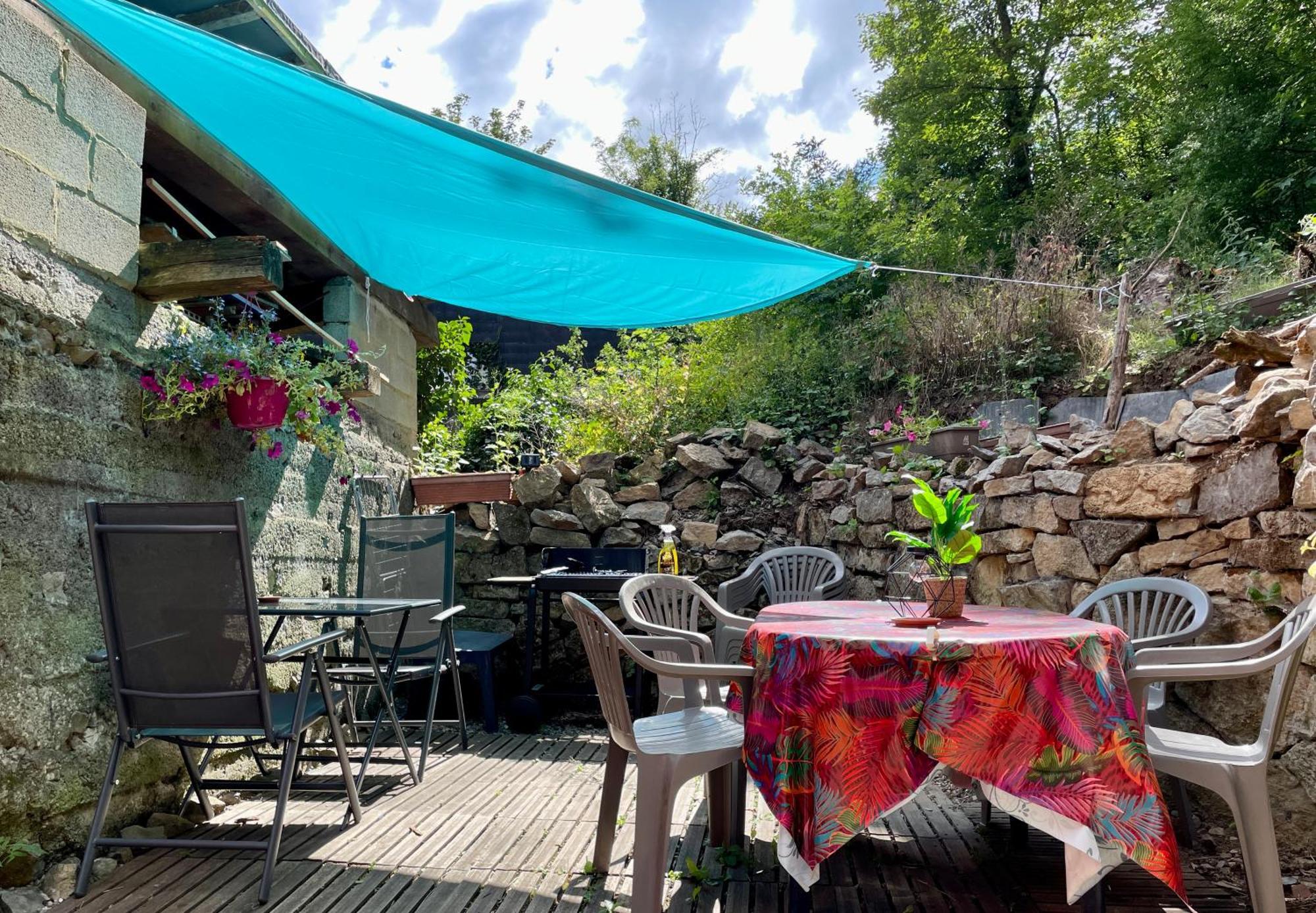 L'Arizona Dinant - Studio Montana - Barbecue, Free Parking, Dog Ok Екстер'єр фото